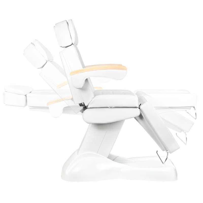 dc3007d42dfcf87f705351a80b57bf3e