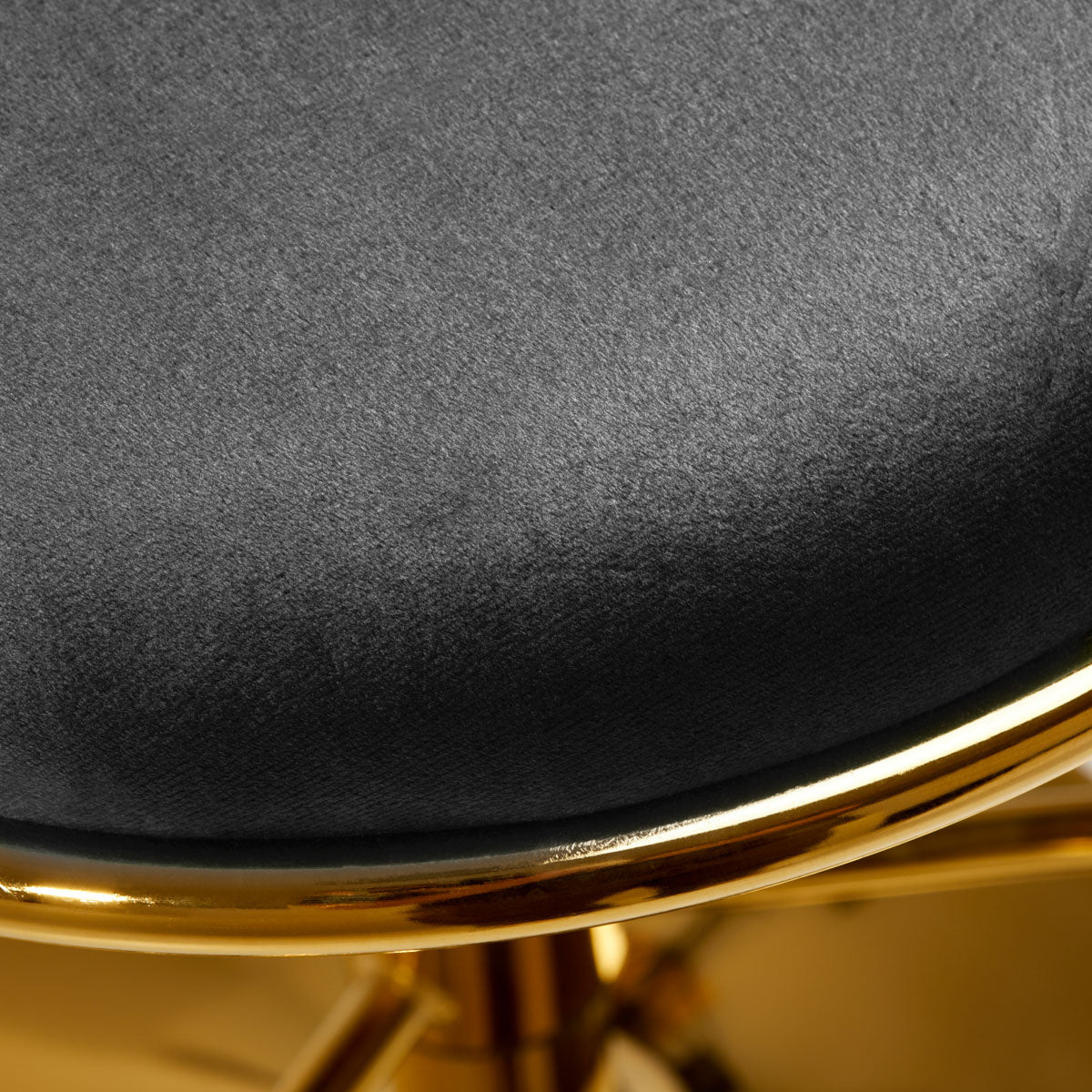 70f1d665bd7b00ef37e37acc64c0e032