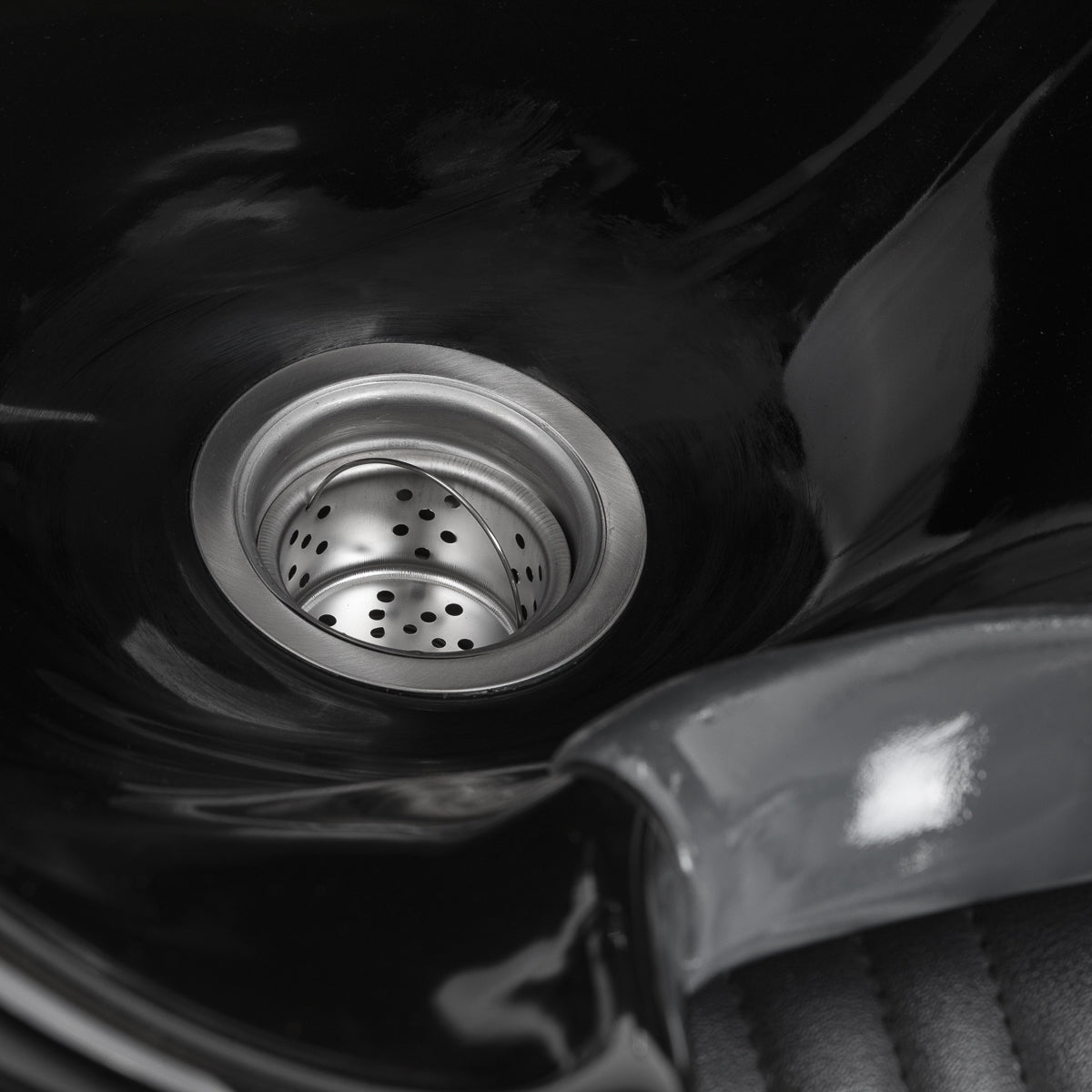 fcaae5992b63c7e609da64e947db64b1