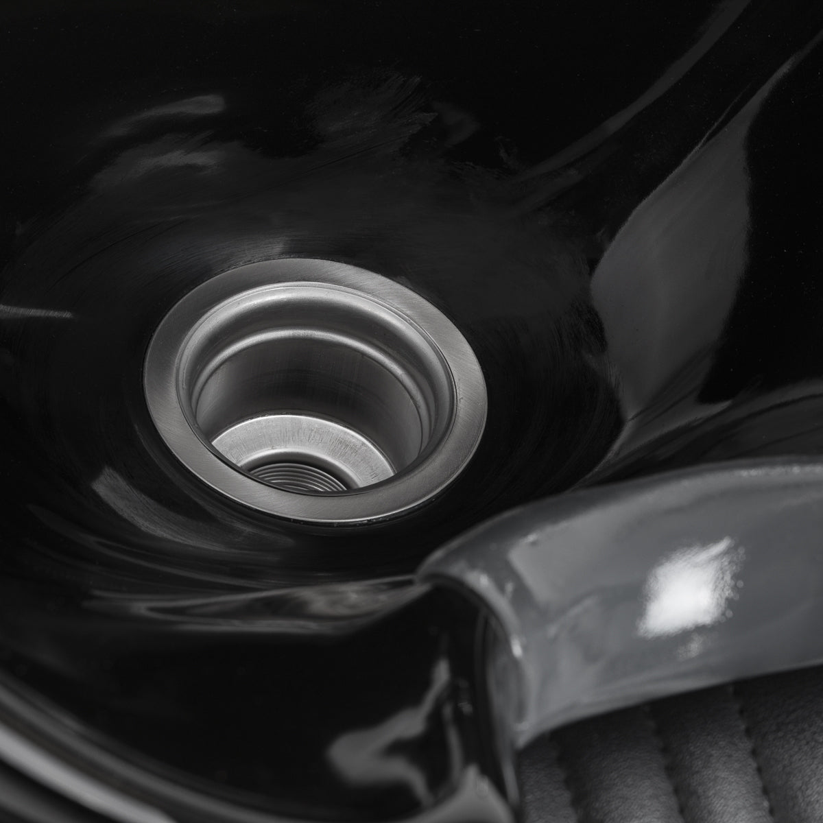 25705d60124c9849f4130bf2f242d8d0