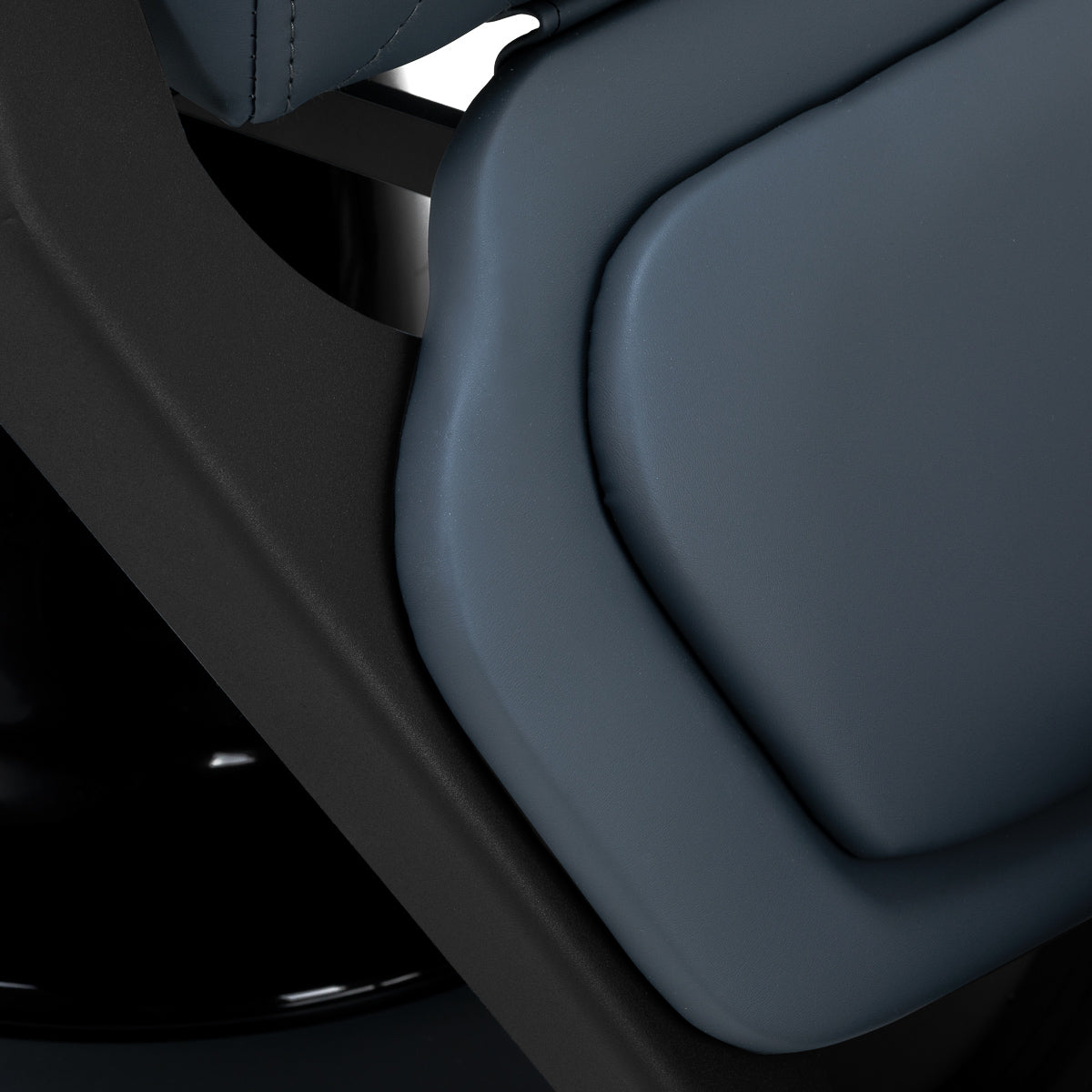 59373b4eced4b91c4411b3452af04590