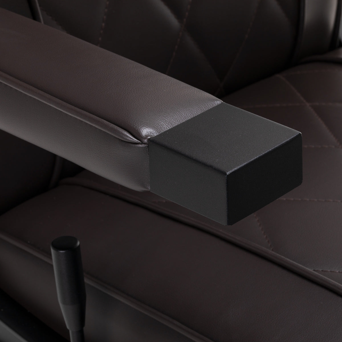 03a437b40a5a964a411bc74facea5647